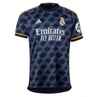 Camisa de time de futebol Real Madrid Antonio Rudiger #22 Replicas 2º Equipamento 2024-25 Manga Curta